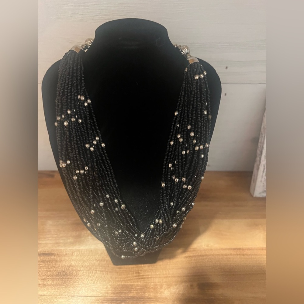 Black Beaded Chunky Statement Necklace - Picture 4 of 5